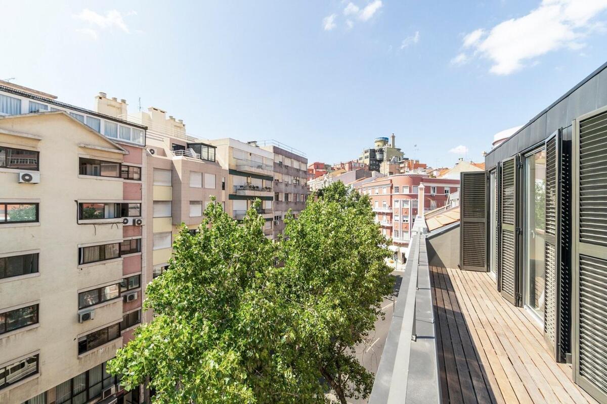 Modern 1 Bedroom Lisbon Apartment With Balcony Ngoại thất bức ảnh