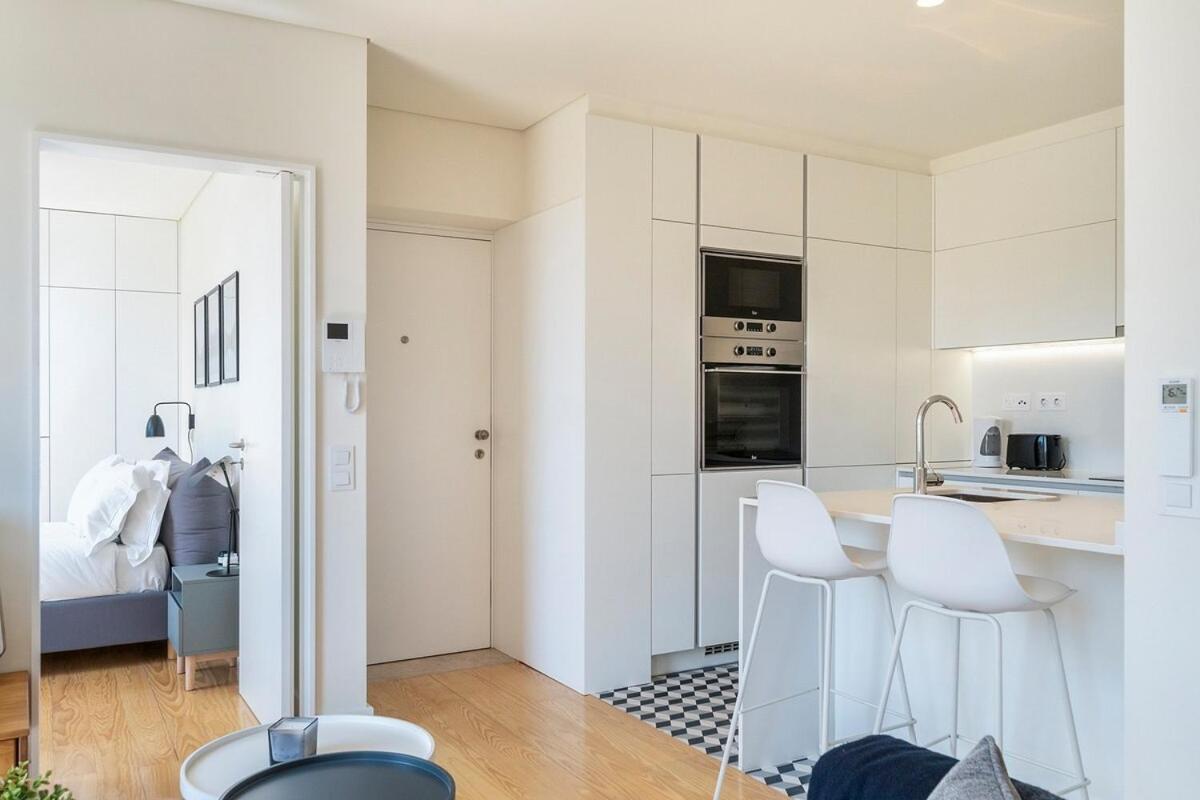 Modern 1 Bedroom Lisbon Apartment With Balcony Ngoại thất bức ảnh