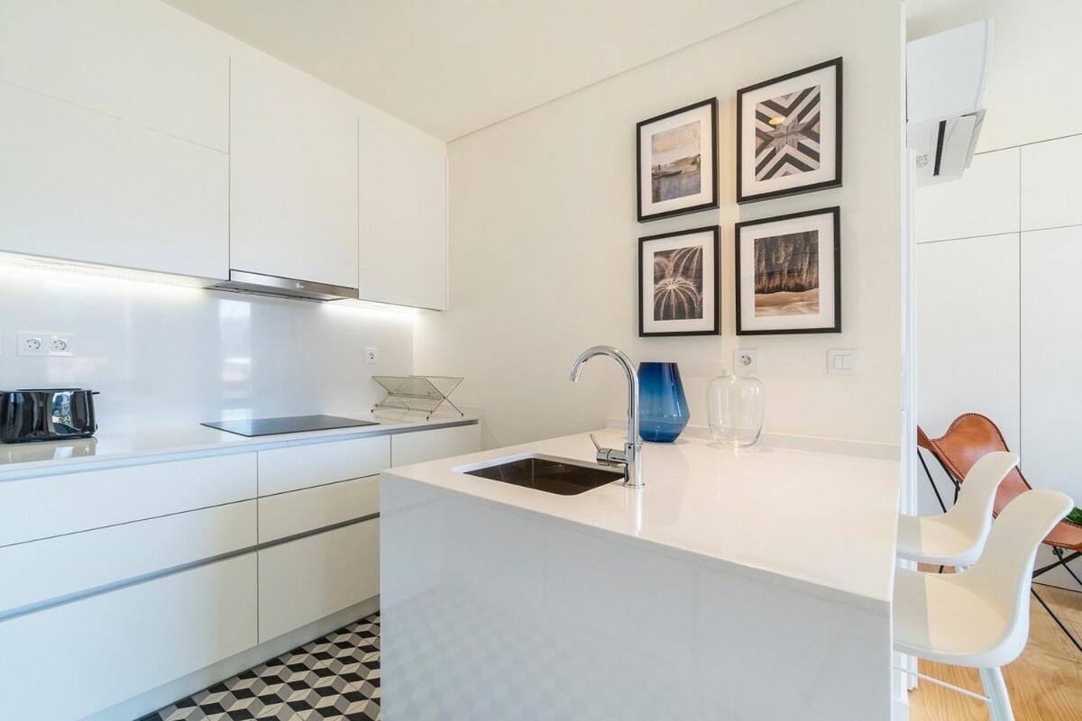 Modern 1 Bedroom Lisbon Apartment With Balcony Ngoại thất bức ảnh