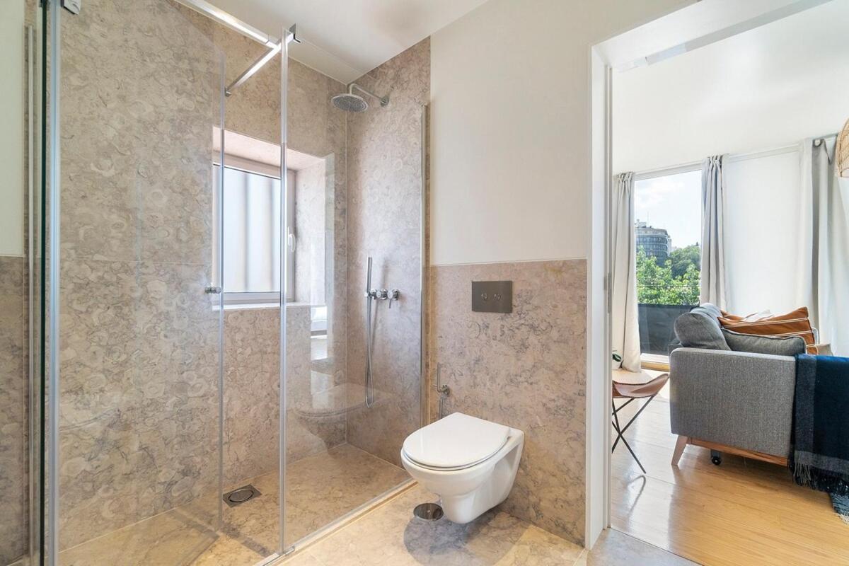 Modern 1 Bedroom Lisbon Apartment With Balcony Ngoại thất bức ảnh